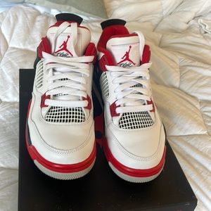 Air Jordan 4 retro